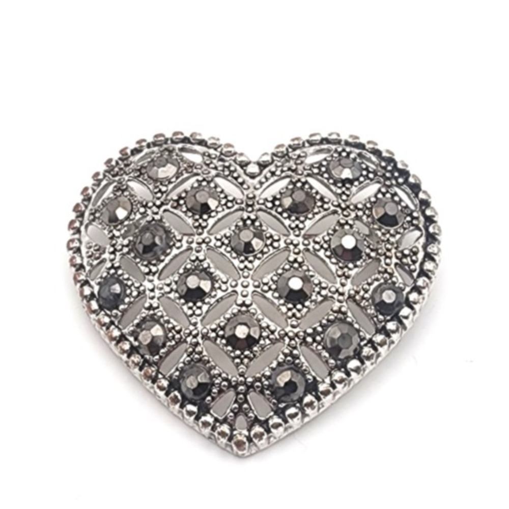 Silver Tone Filigree Heart Brooch Black Rhinestone Pin 1.75 in Vintage Jewelry